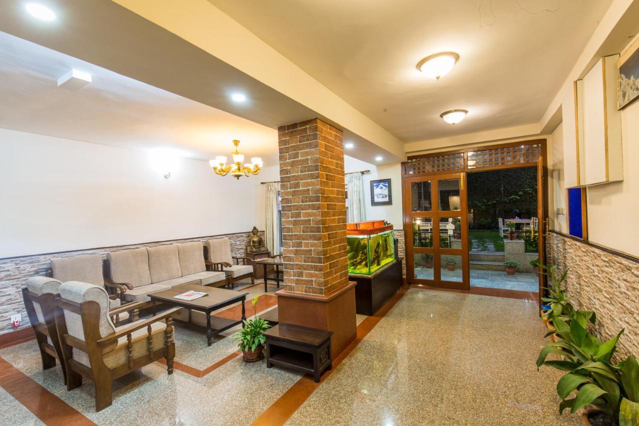 Hotel Acme Inn Kathmandu Bagian luar foto